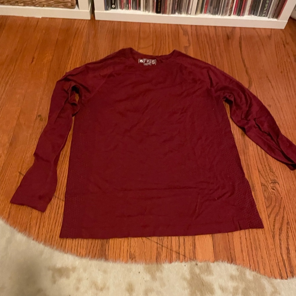 Figs burgundy underscrub top and pants medium